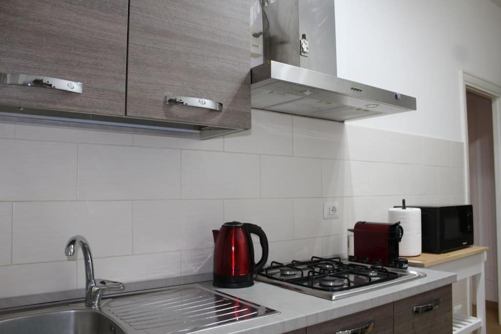 Apartment Vicino Metro A 10 Minuti Dal Colosseo Rom